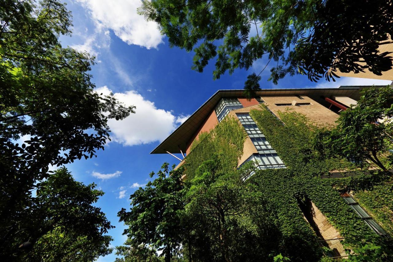 Shenzhen Castle Hotel Exterior photo