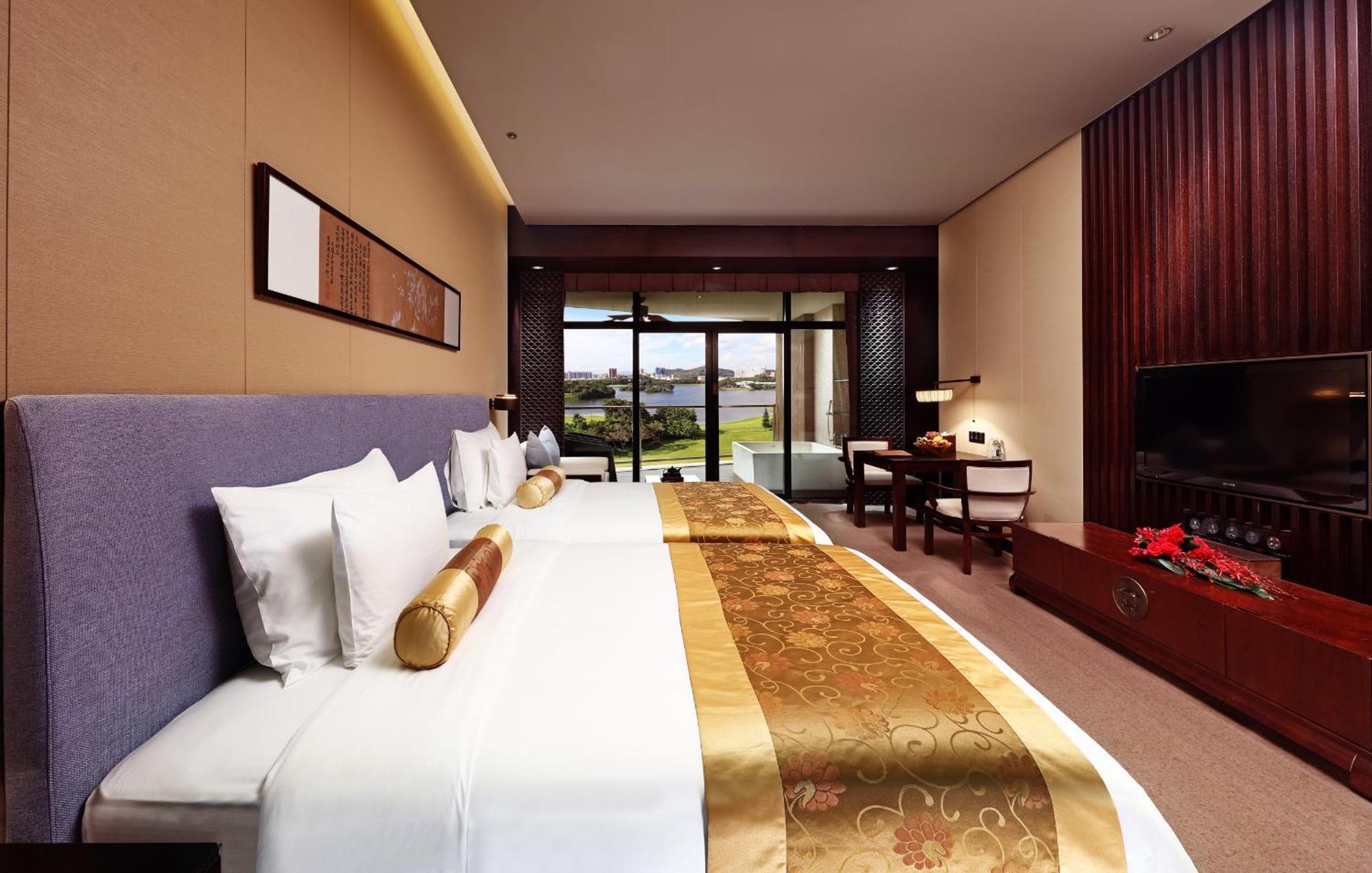 Shenzhen Castle Hotel Exterior photo