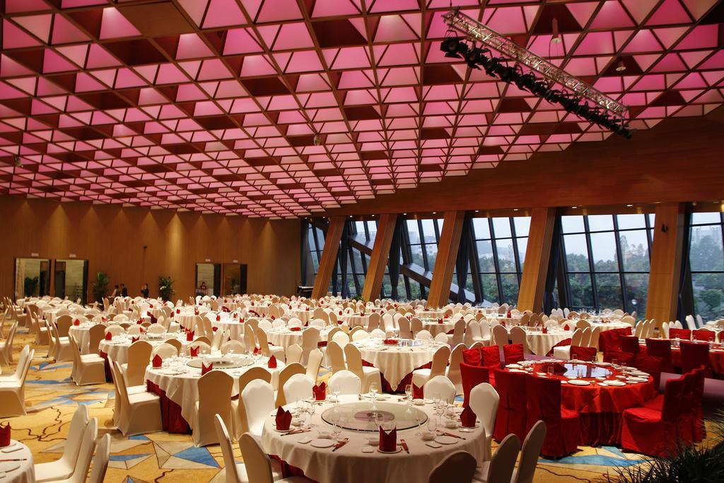 Shenzhen Castle Hotel Exterior photo