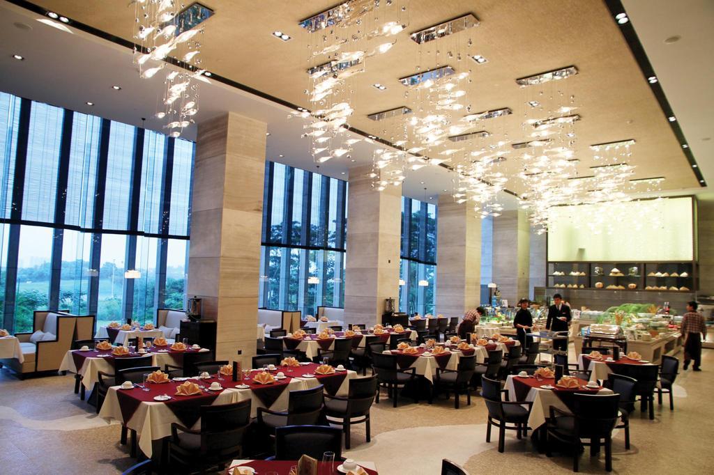 Shenzhen Castle Hotel Exterior photo