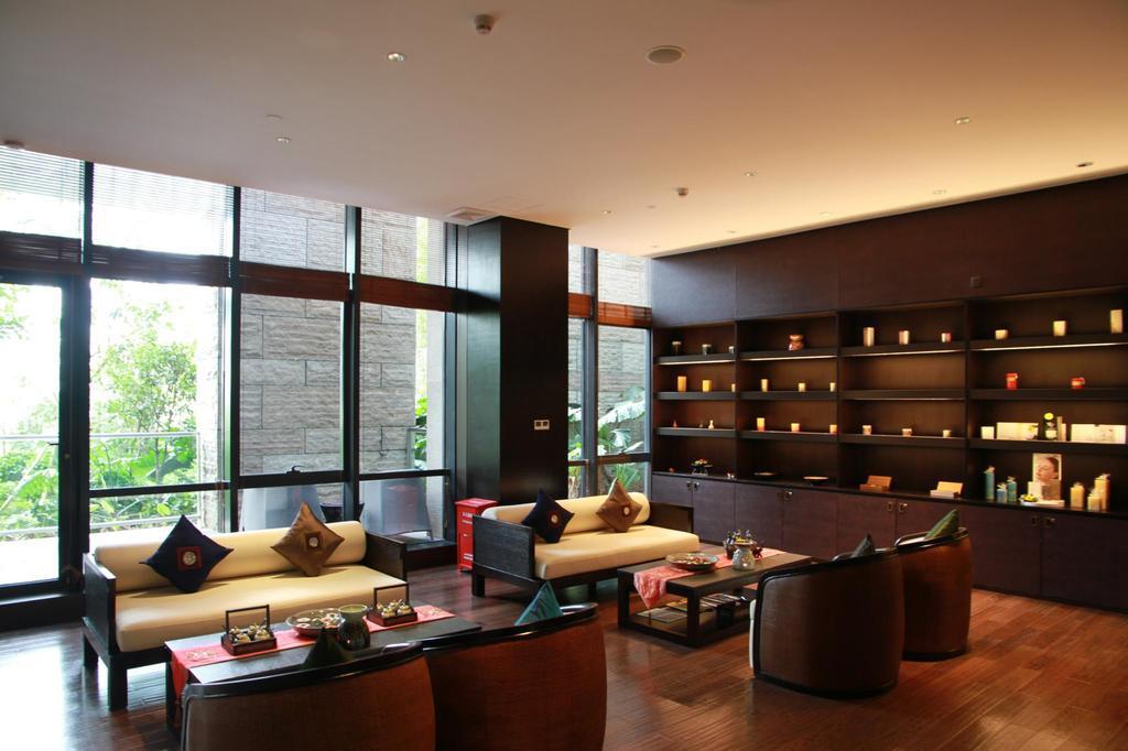 Shenzhen Castle Hotel Exterior photo
